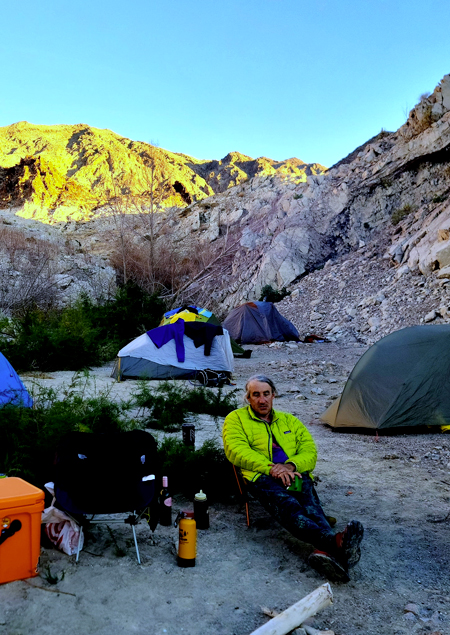 チャールストン山